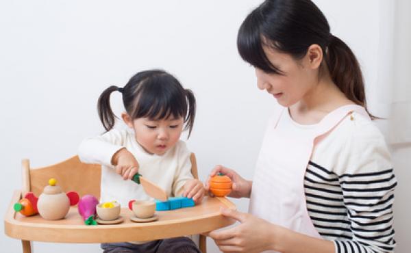 保育のプロフェッショナル!ベビーシッターとは?