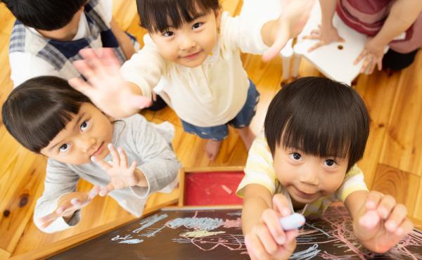 近年注目の自立した子供を育てる教育法!世界中で採用されています。