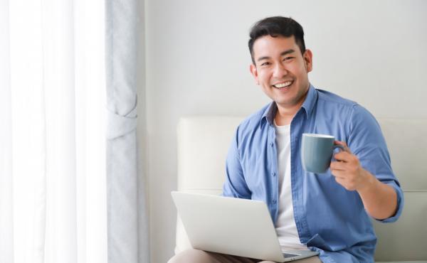 フリーランスだけではなく、会社勤めの在宅ワーカーにも役立つ内容を掲載!